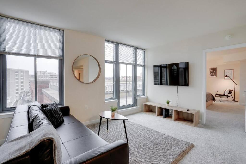 Prime Location Retreat Close To Dc And Metro 阿林顿 外观 照片